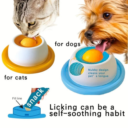 Slow-Feed Lick Mat for Cats & Dogs – Stimulating, Mess-Free Treat Time