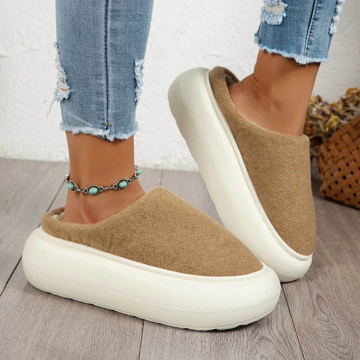 Cozy Plush Indoor Slippers for Women - Warm Winter Comfort