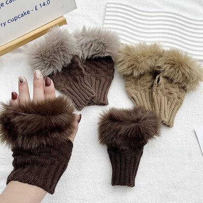 Luxurious Faux Fur Fingerless Gloves – Cozy Winter Hand Warmer