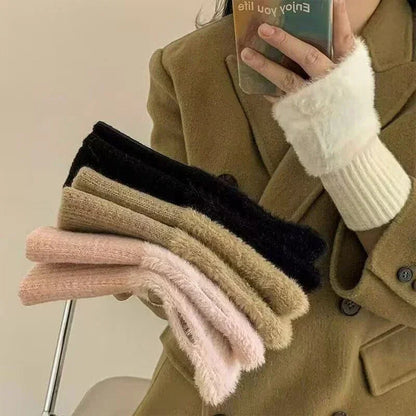 Luxurious Plush Cozy Fingerless Gloves for Women – Soft, Warm & Stylish