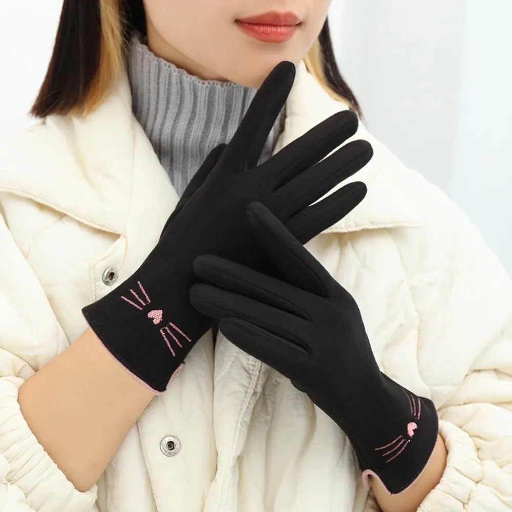 Cat-Themed Touchscreen Winter Gloves for Women – Warm, Cozy, and Phone-Friendly