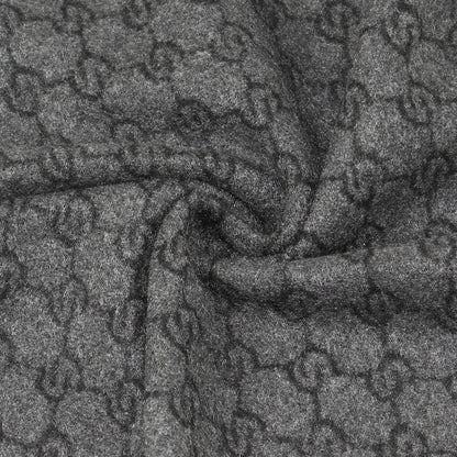 Luxurious Cashmere-Feel Winter Scarf - Ultra-Soft & Cozy