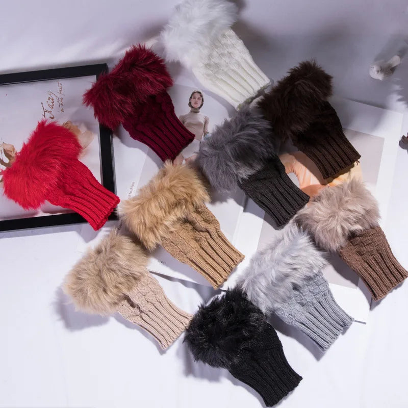 Luxurious Faux Fur Fingerless Gloves – Cozy Winter Hand Warmer