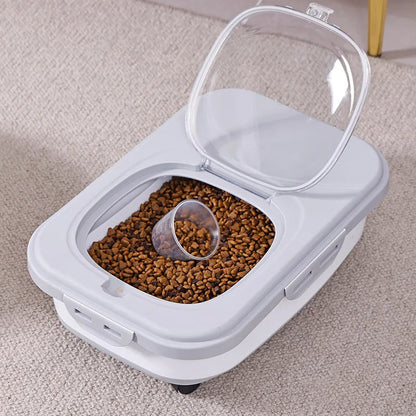 Space-Saving Foldable Food Storage Container with Large Capacity