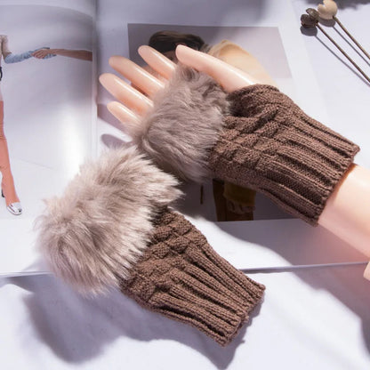 Luxurious Faux Fur Fingerless Gloves – Cozy Winter Hand Warmer