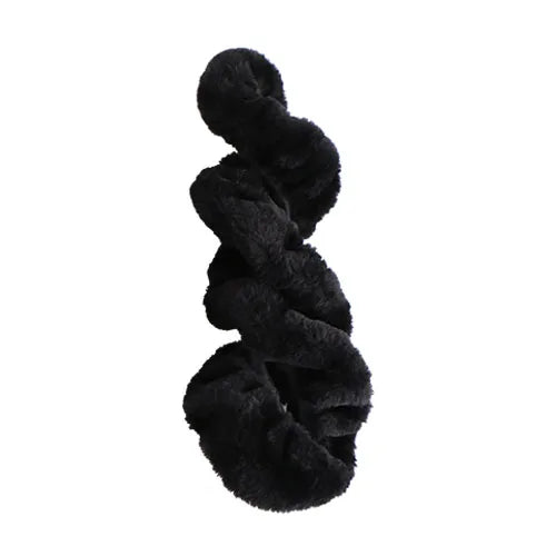 Cozy Plush Winter Steering Wheel Cover — Soft, Warm, and Snug Grip for Cold Weather Driving