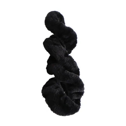 Cozy Plush Winter Steering Wheel Cover — Soft, Warm, and Snug Grip for Cold Weather Driving