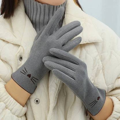 Cat-Themed Touchscreen Winter Gloves for Women – Warm, Cozy, and Phone-Friendly