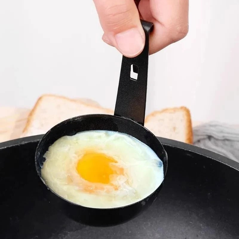 Nonstick Egg Poacher with Easy-Release Mold for Perfect Eggs