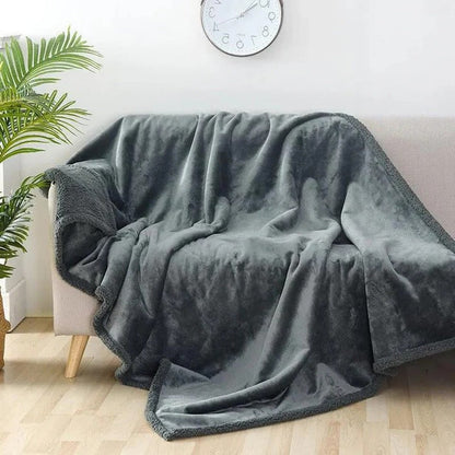 Cozy Waterproof Warm Blanket for All-Weather Comfort