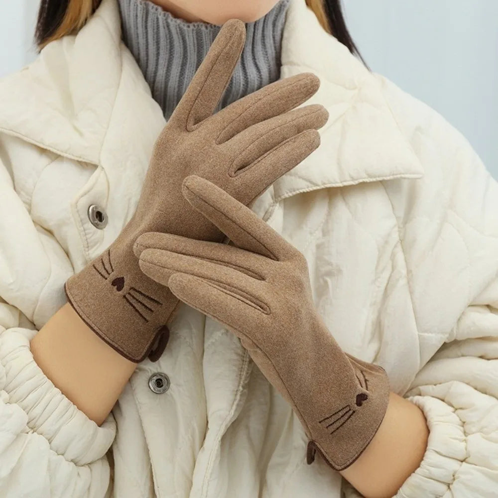 Cat-Themed Touchscreen Winter Gloves for Women – Warm, Cozy, and Phone-Friendly