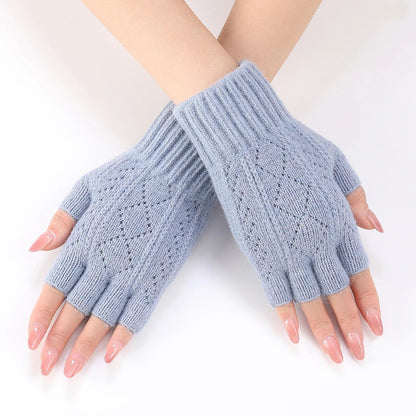 Cozy Knit Fingerless Gloves for Winter - Soft, Warm & Flexible