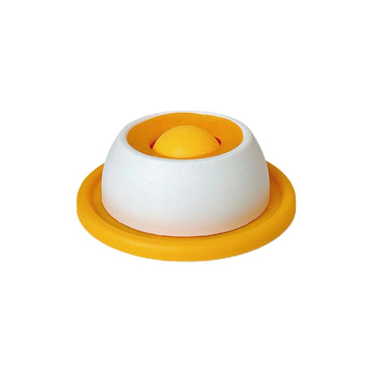 Slow-Feed Lick Mat for Cats & Dogs – Stimulating, Mess-Free Treat Time
